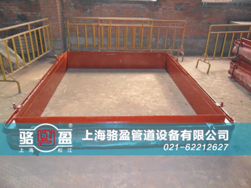 非金屬<a href=http://www.mulancubu.com.cn target=_blank class=infotextkey>補償器</a>生產(chǎn)車間